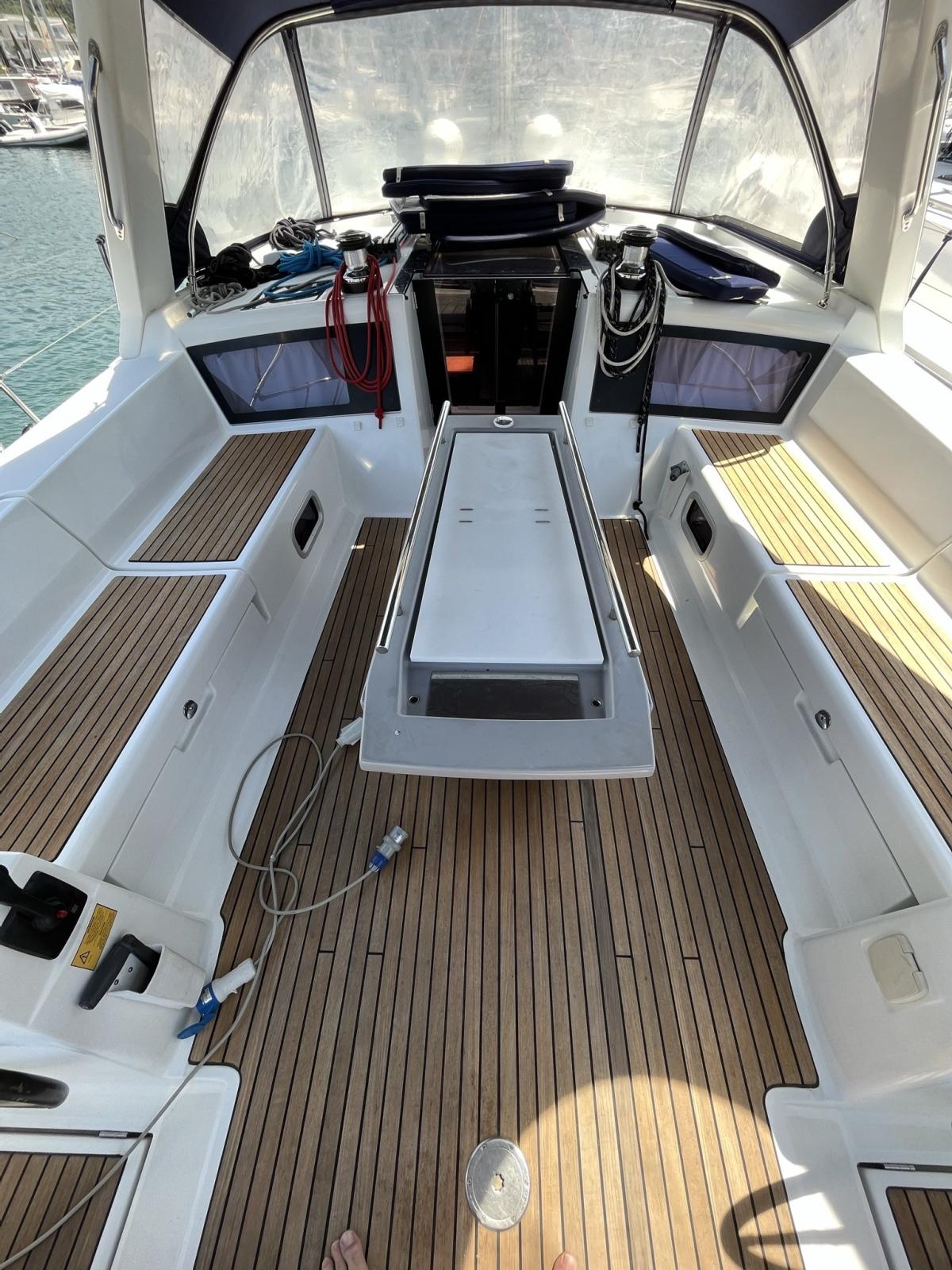 beneteau Oceanis 48
