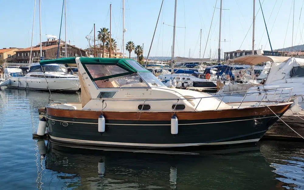 apreamare Apreamare 750 semi cabinato