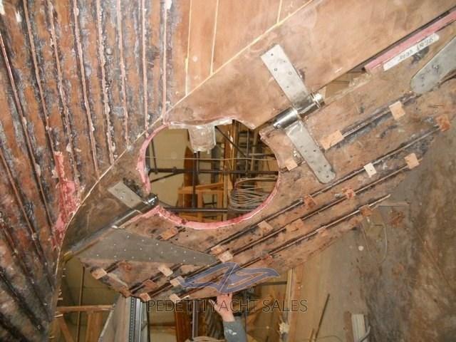 custom Bermudian ketch