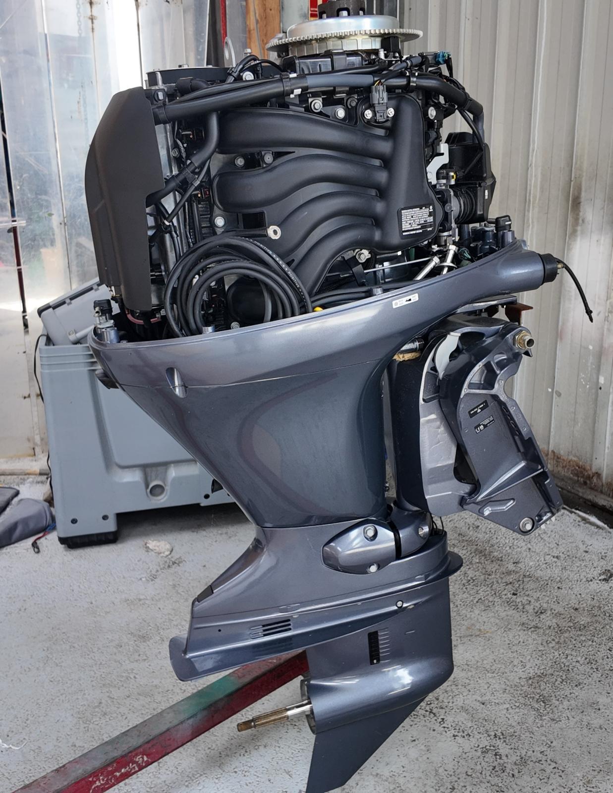 yamaha F100lb