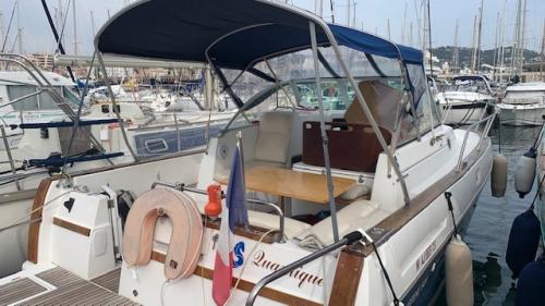Beneteau ombrine 800