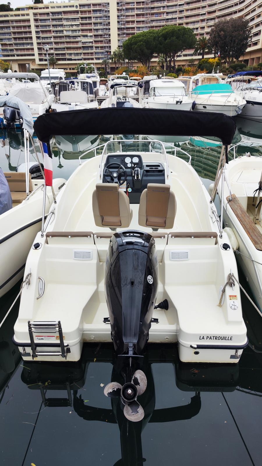 quicksilver 555 open