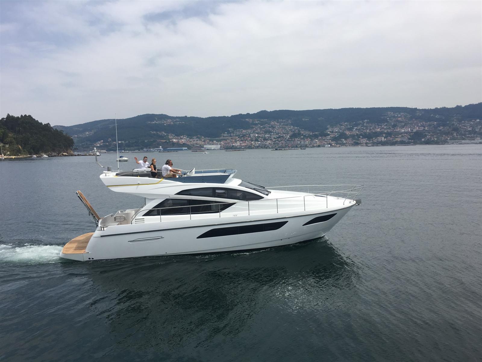 rodman Muse 44