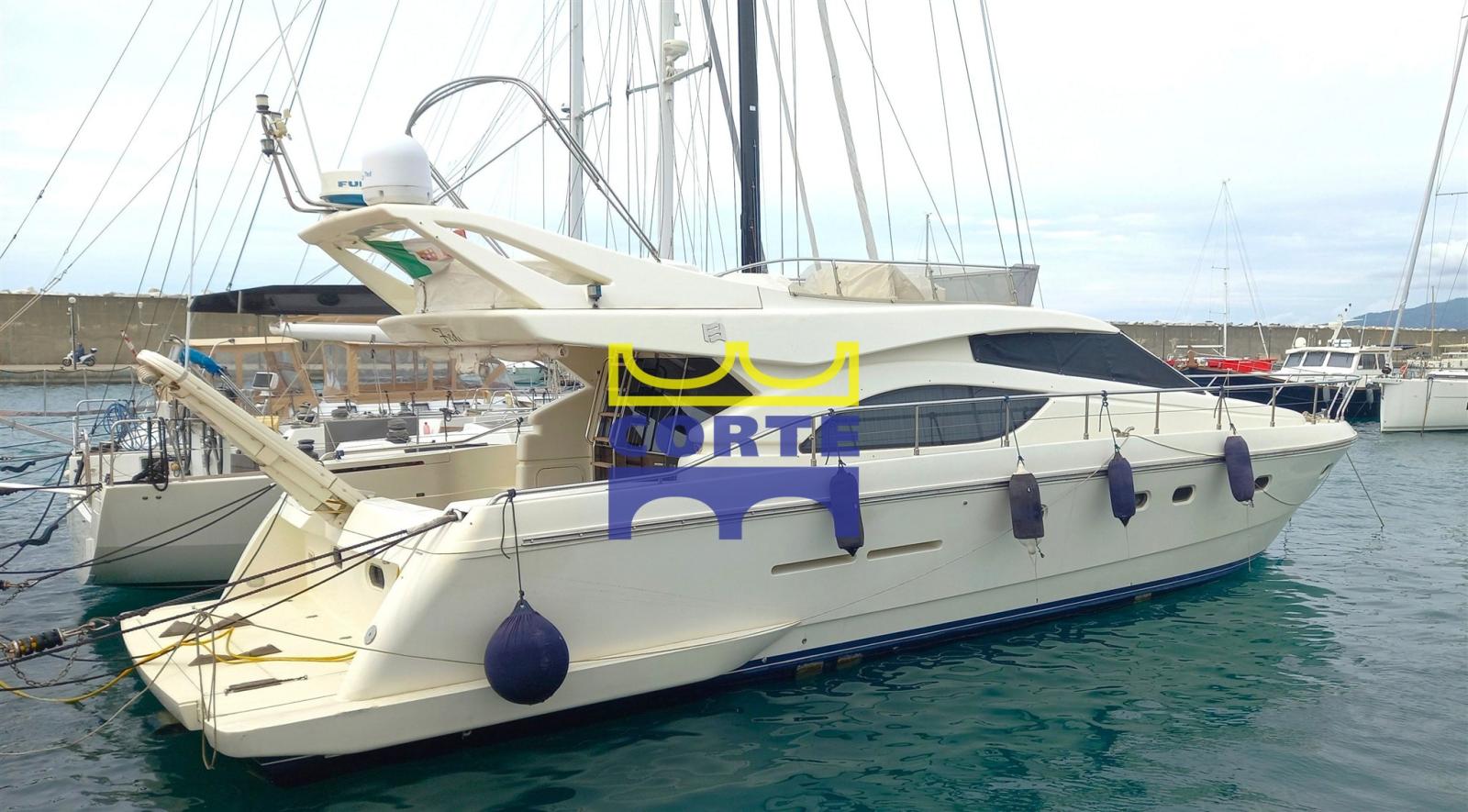 ferretti yachts 53