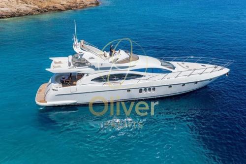Azimut 68 plus fly