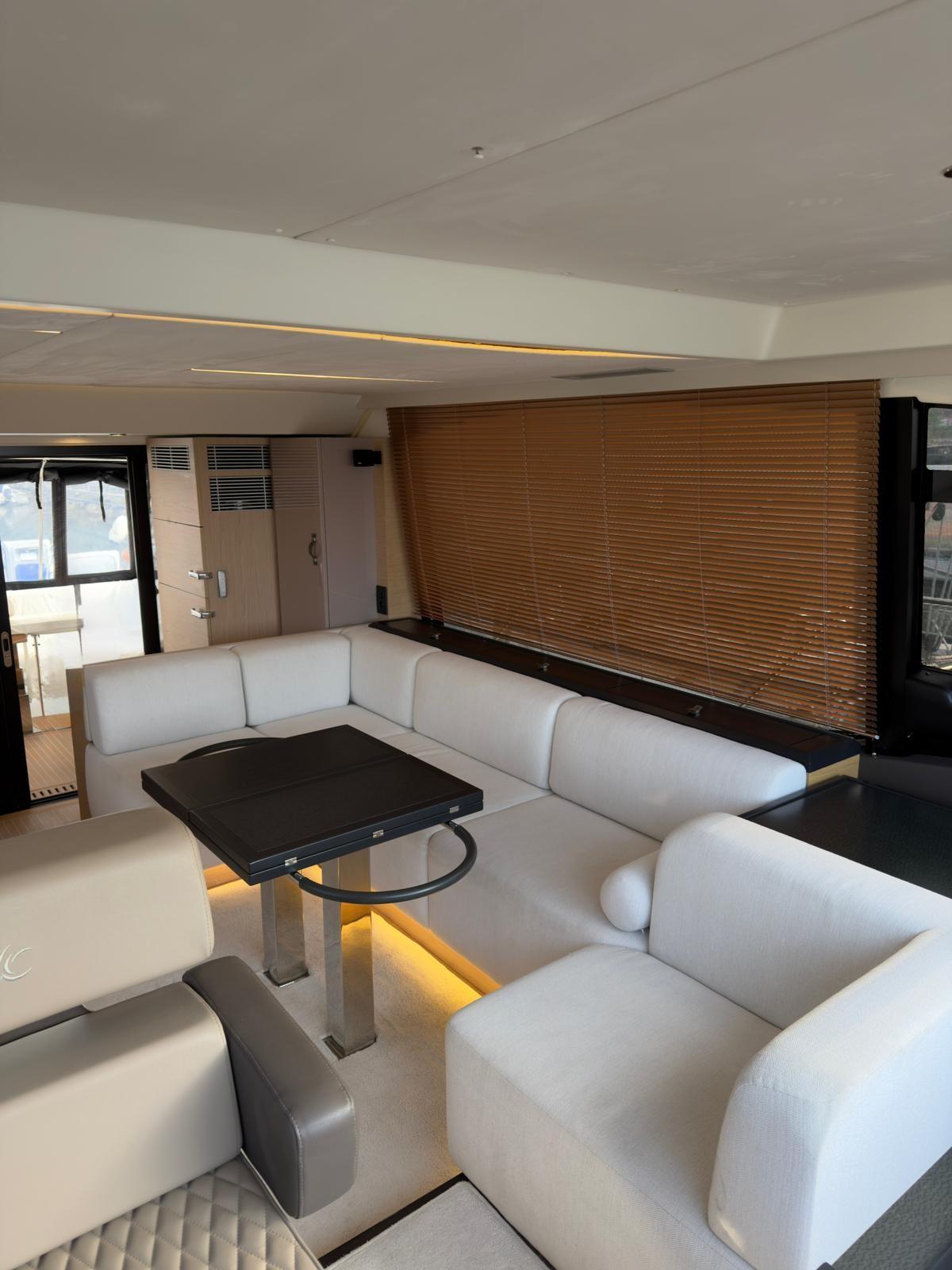 beneteau. Monte carlo 52 fly
