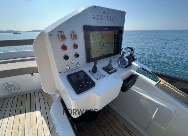 riva Perseo 76