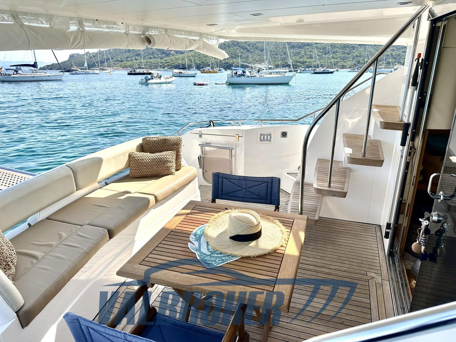 fairline Phantom 48