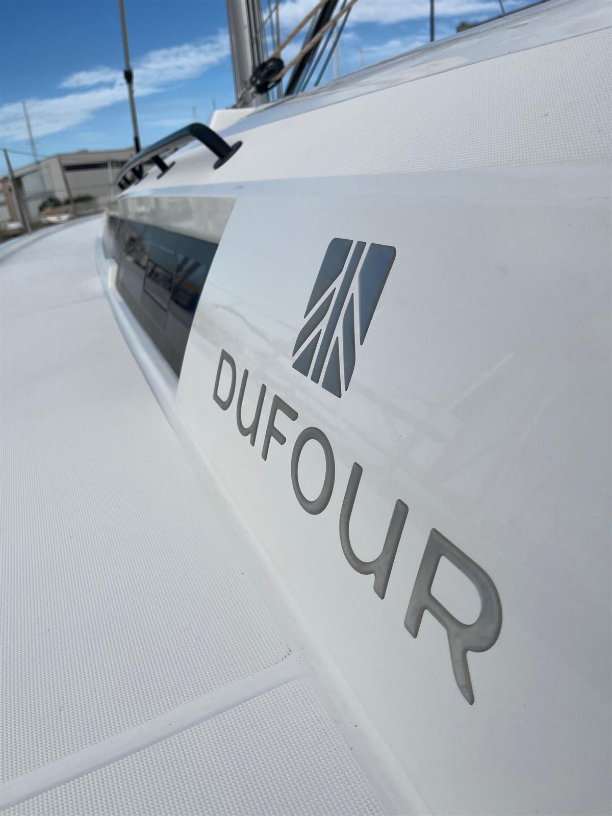 dufour yachts 470