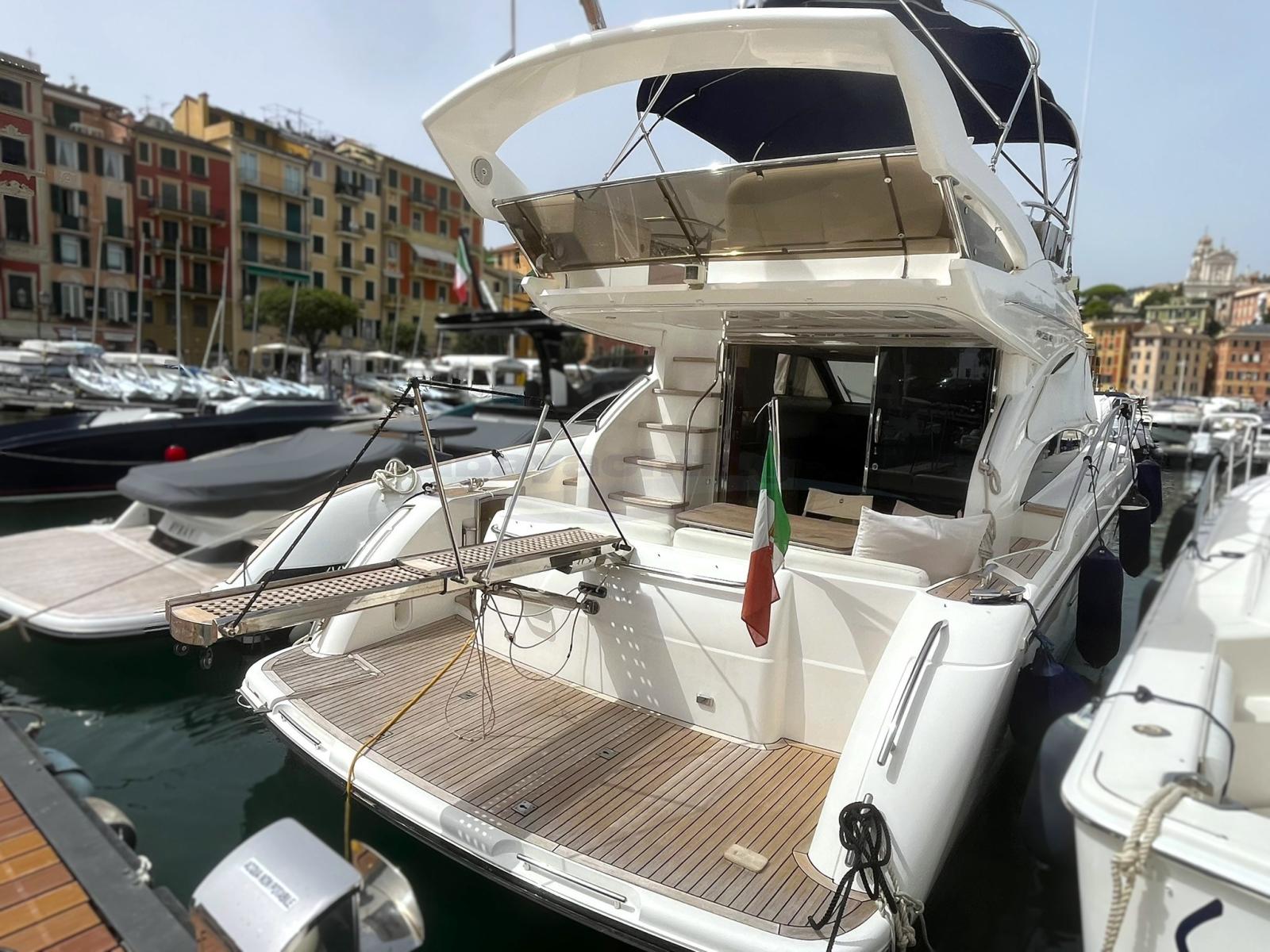 princess yachts 42 fly