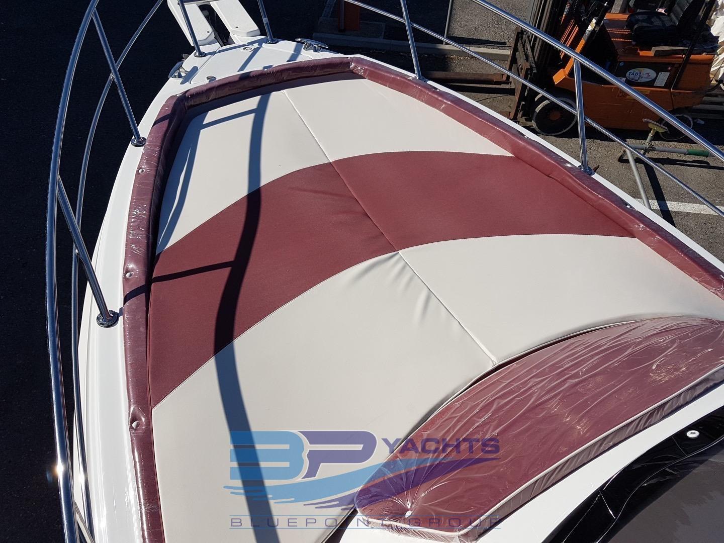 Marinello 26 cabin