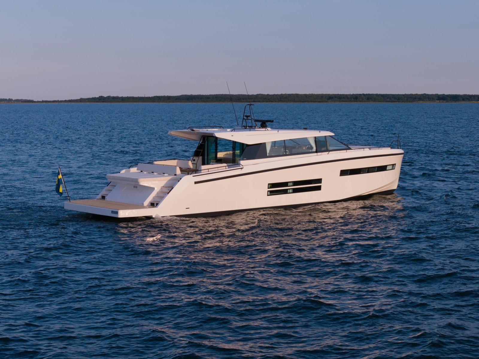 delta powerboats 72 coupe