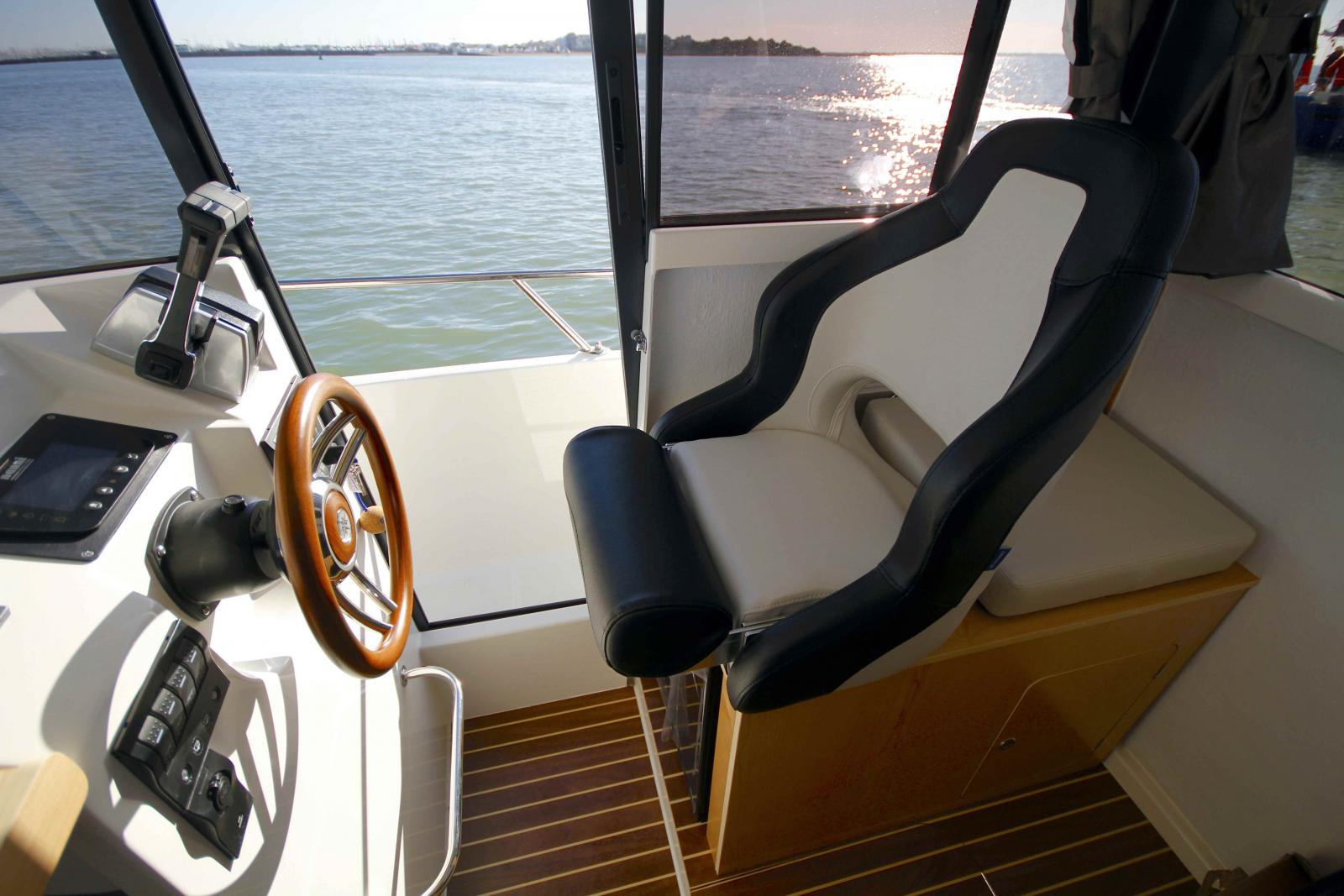 ocqueteau Ostrea 700