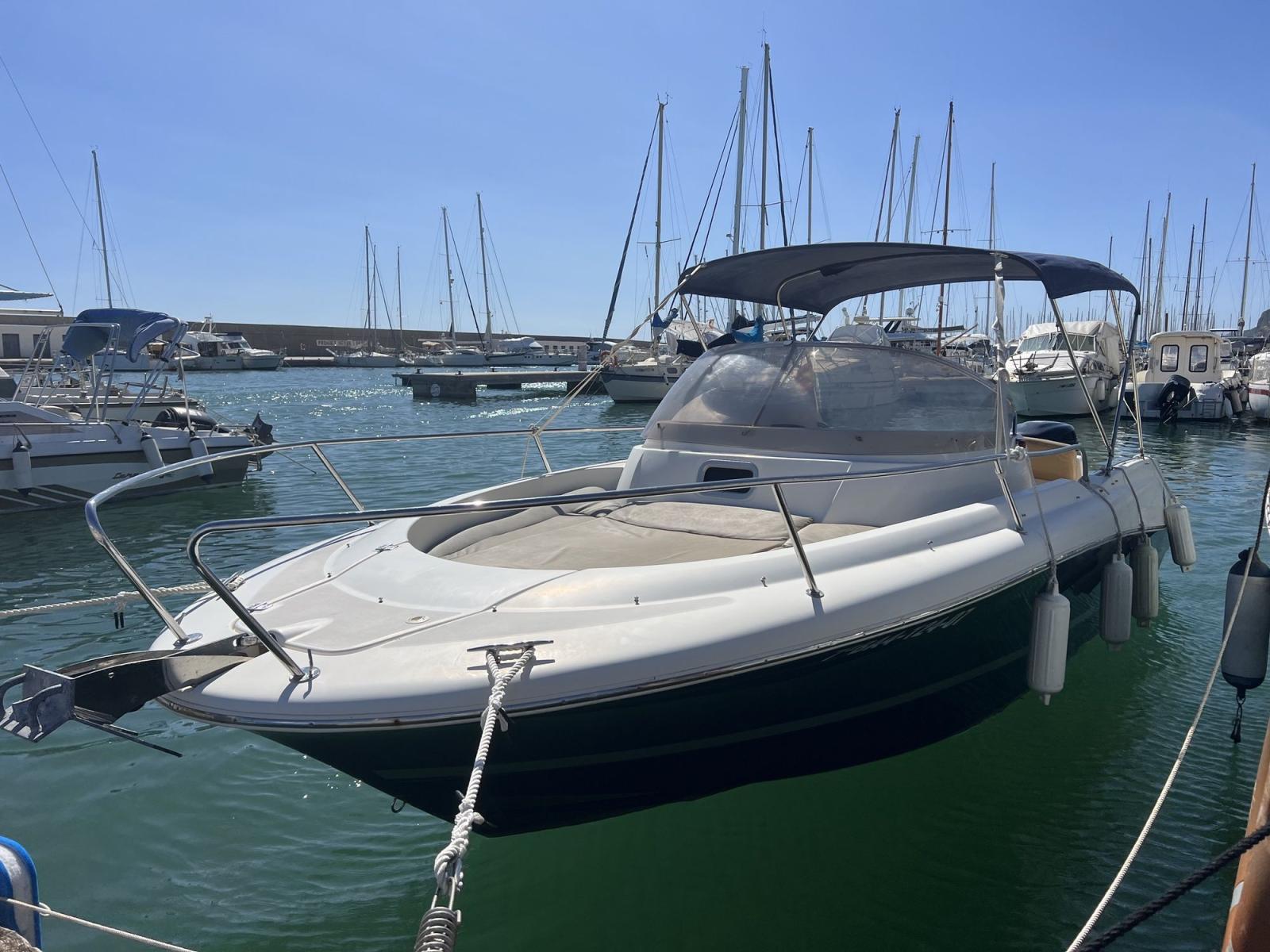 jeanneau Cap camarat 715