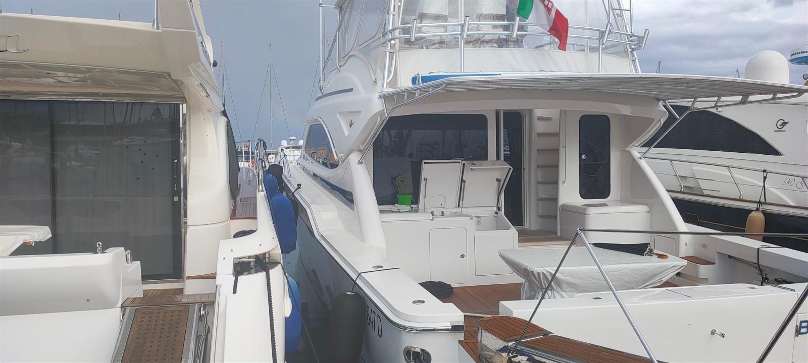 bertram yacht 630 convertible