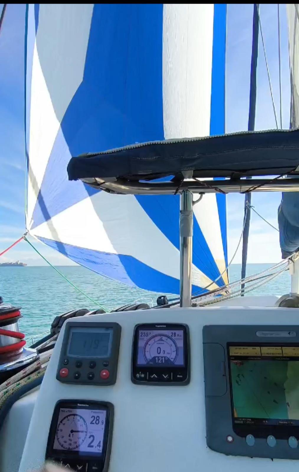 lagoon 380 s2