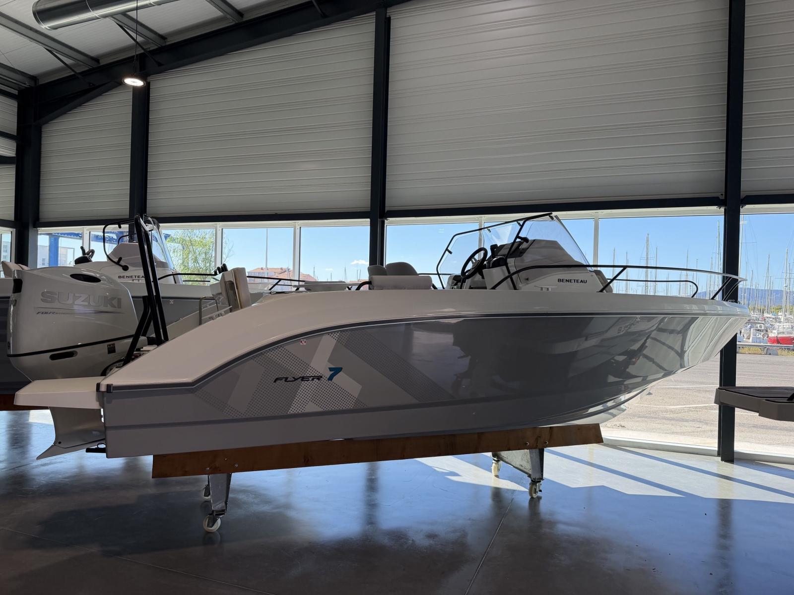 beneteau Flyer 7 sundeck