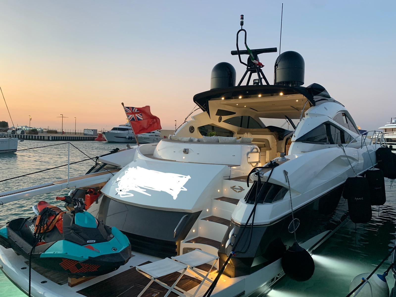 sunseeker Predator 68