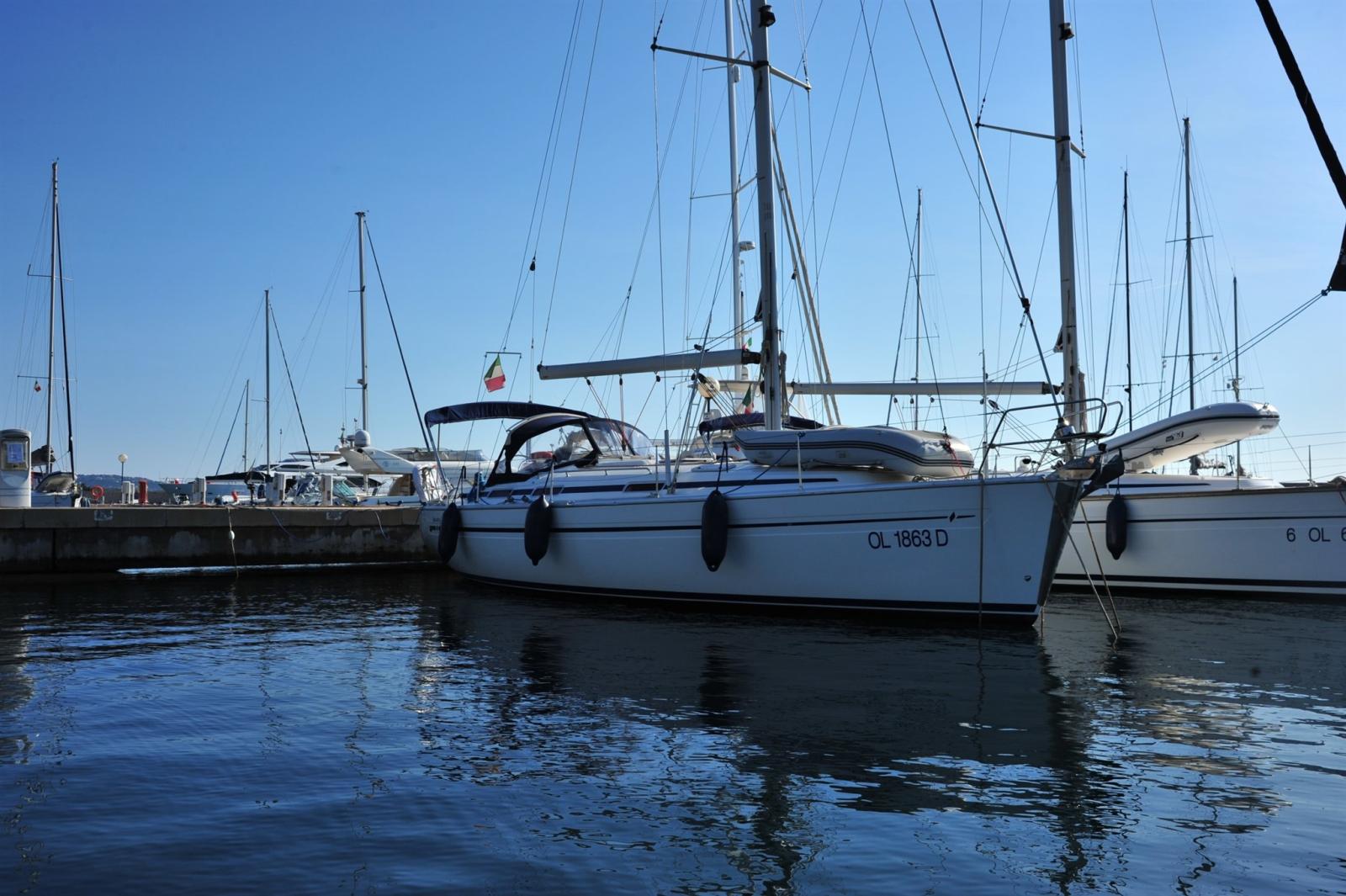 bavaria yachts 38
