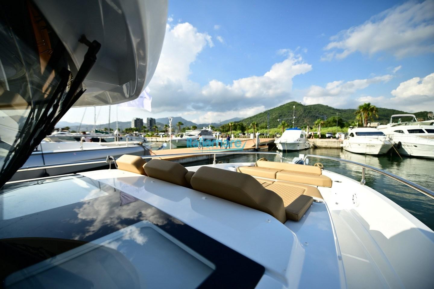 wellcraft marine 355