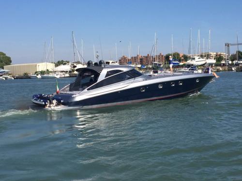 Cantieri di baia 63 azzurra