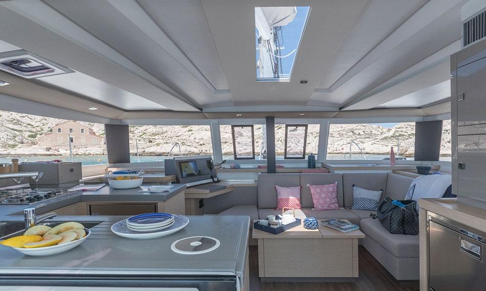 fountaine pajot Astrea 42