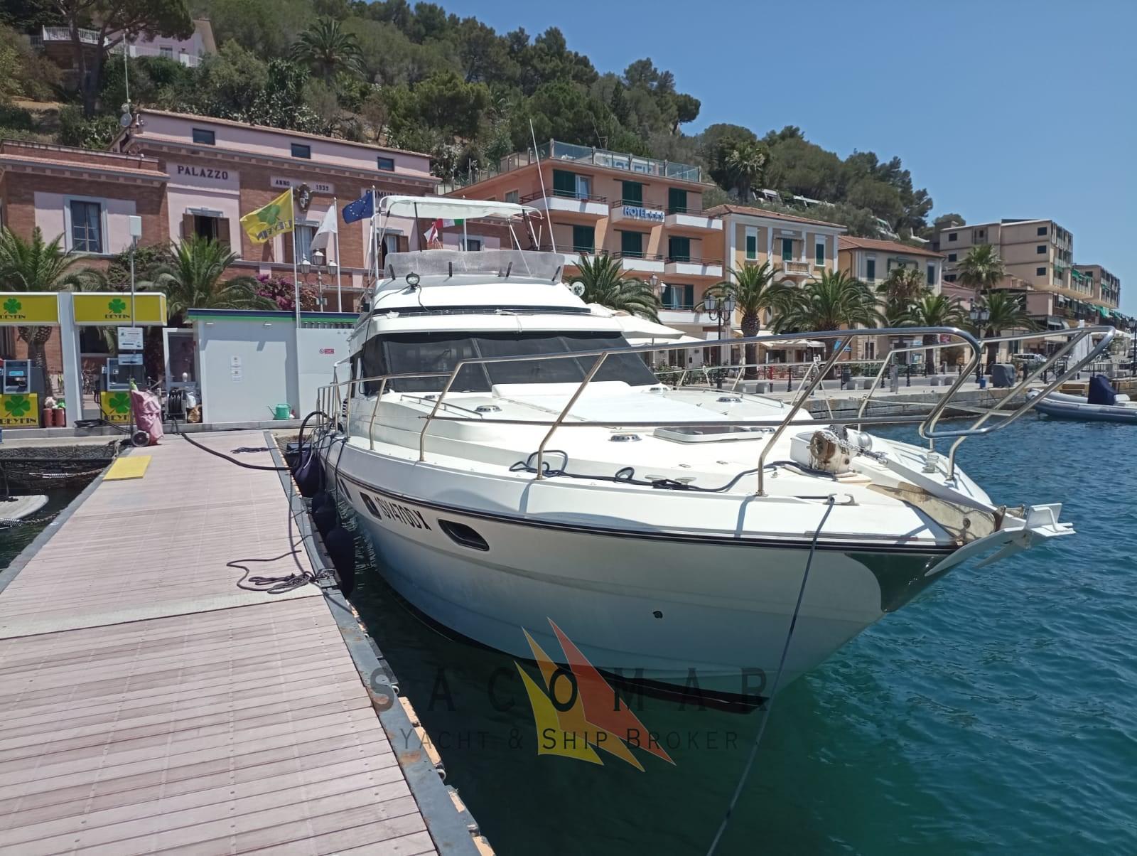 marine project Princess 45 fly