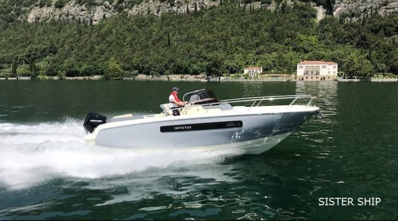 invictus yacht Invictus cx270