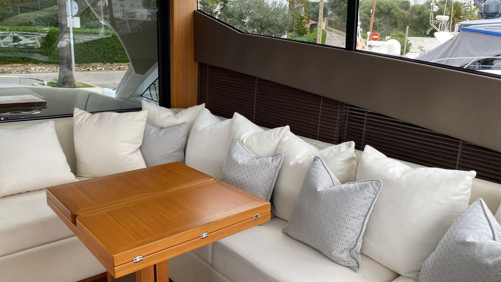 sunseeker Predator 57