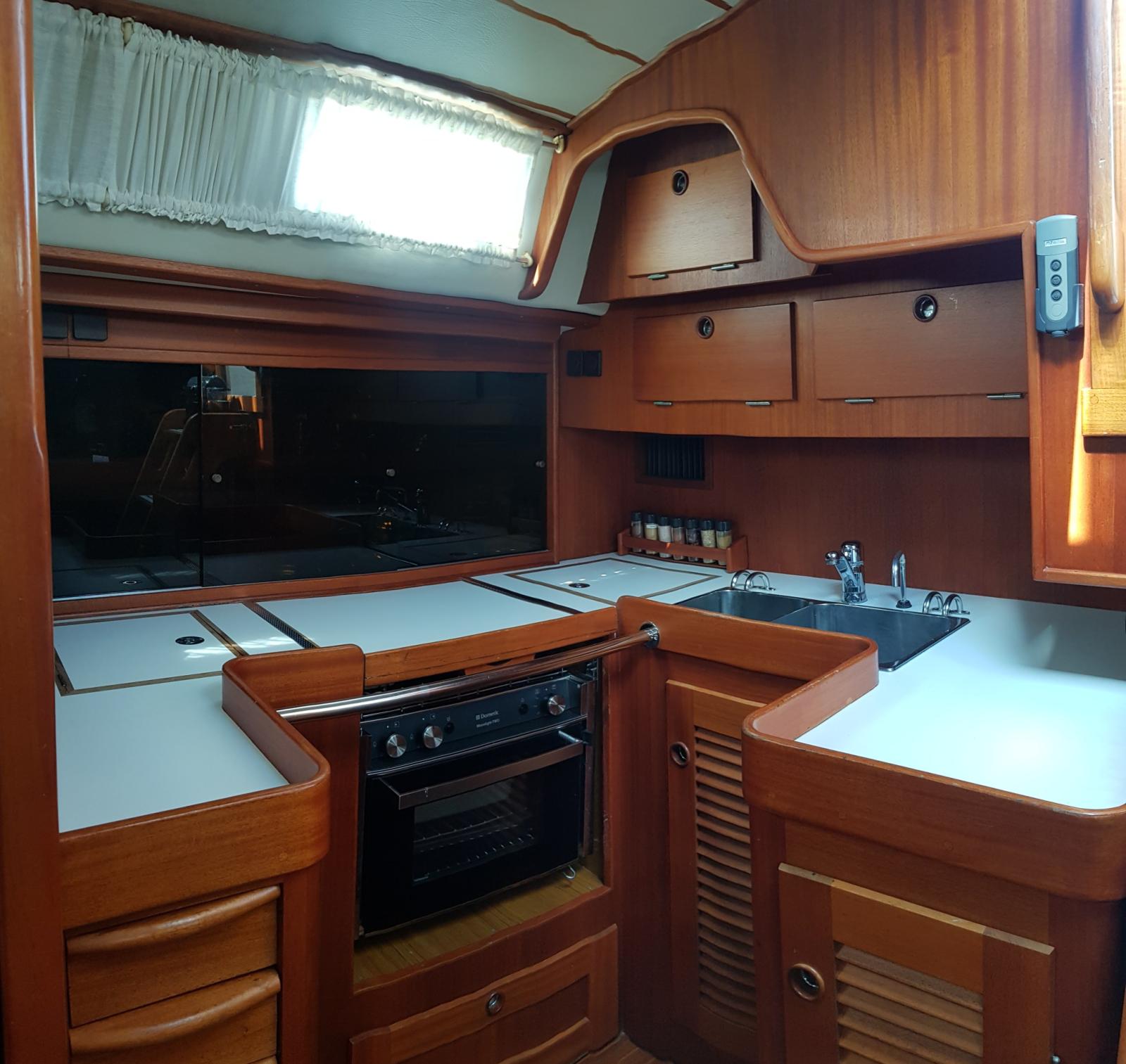 hallberg rassy Hr 45