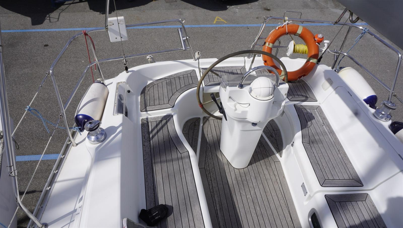 beneteau Oceanis 331