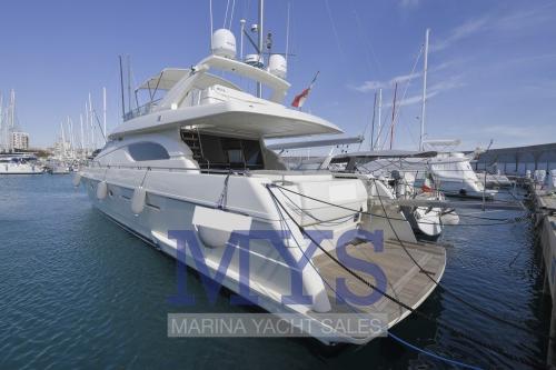 Ferretti yachts ferretti 70
