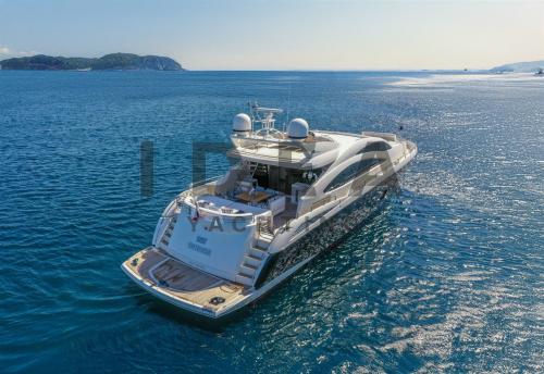 Sunseeker predator 84