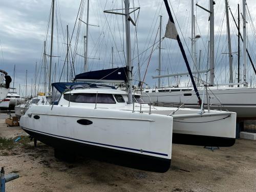 Fountaine pajot lavezzi 40