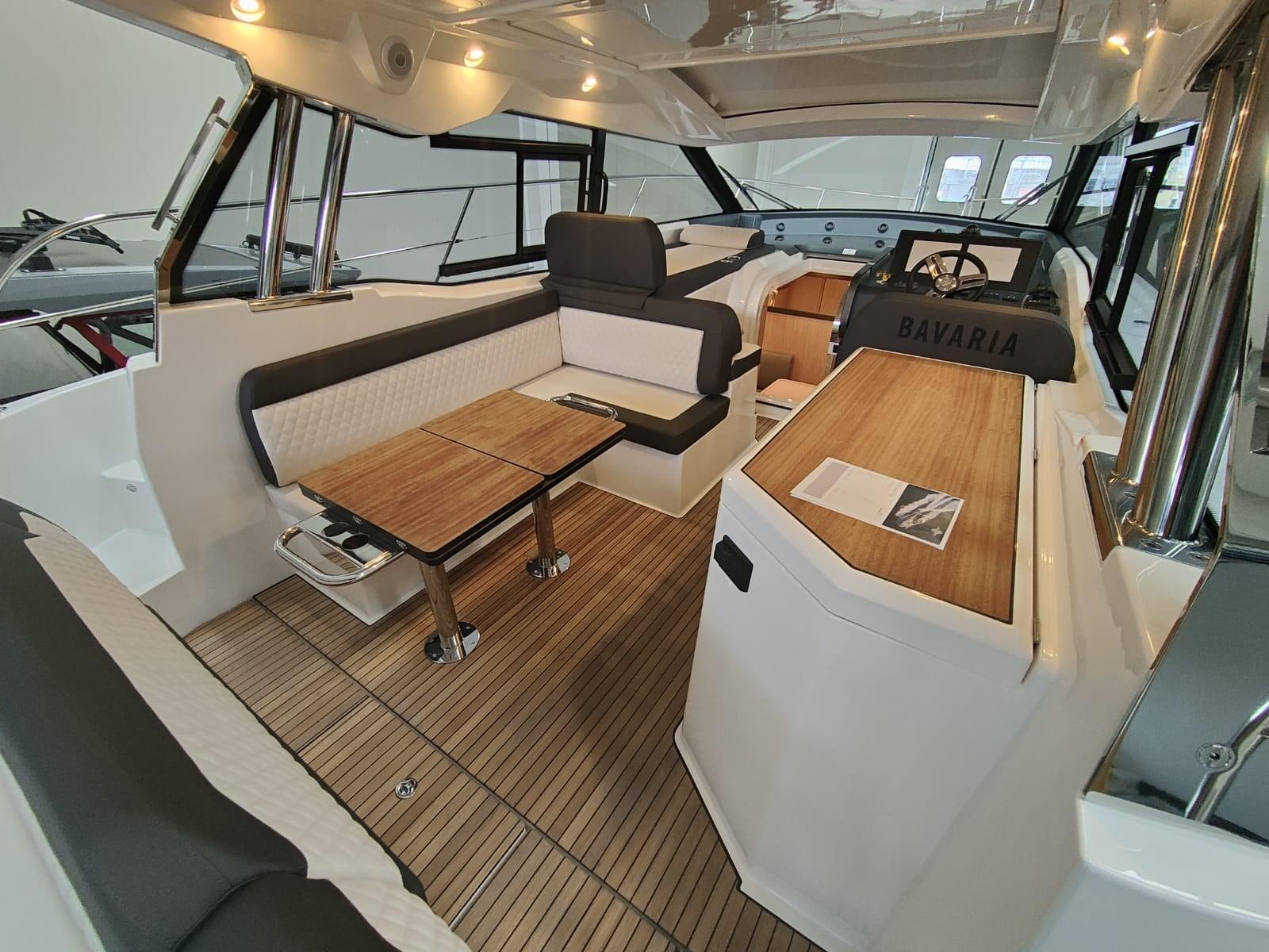 bavaria yachts Sr 36 hard top charter