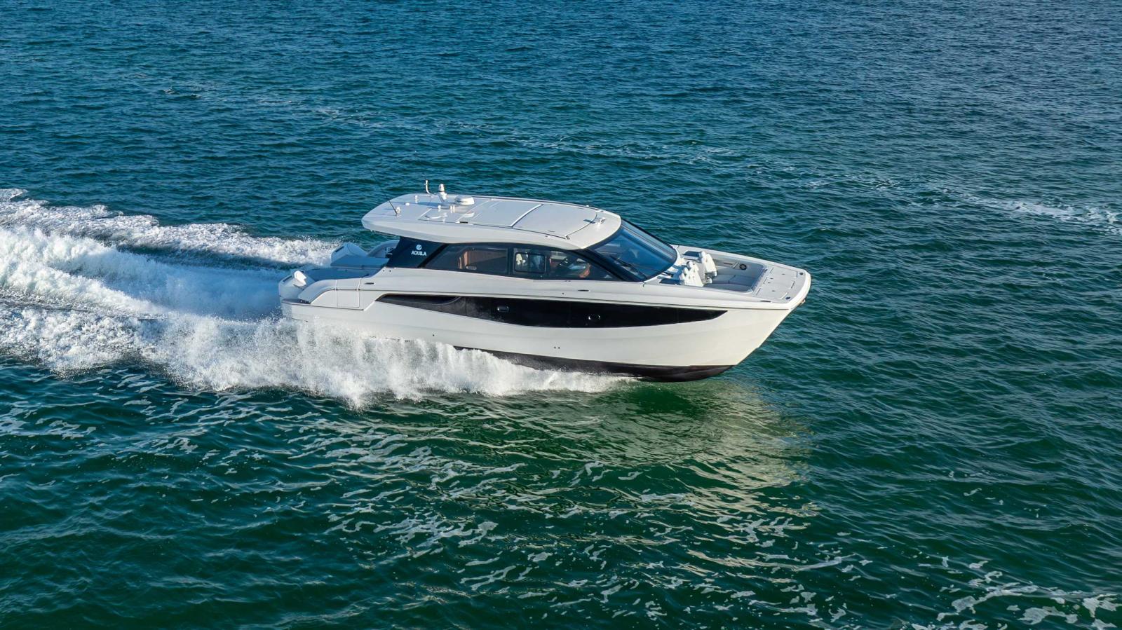 aquila 46 coupe