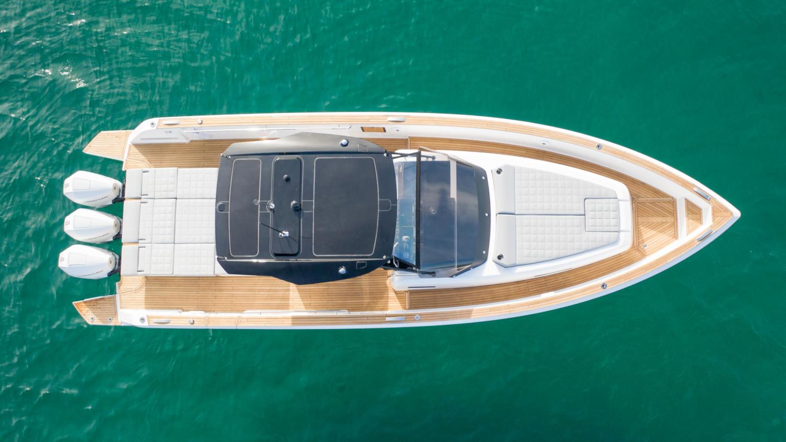 pardo yachts 38 hors bord