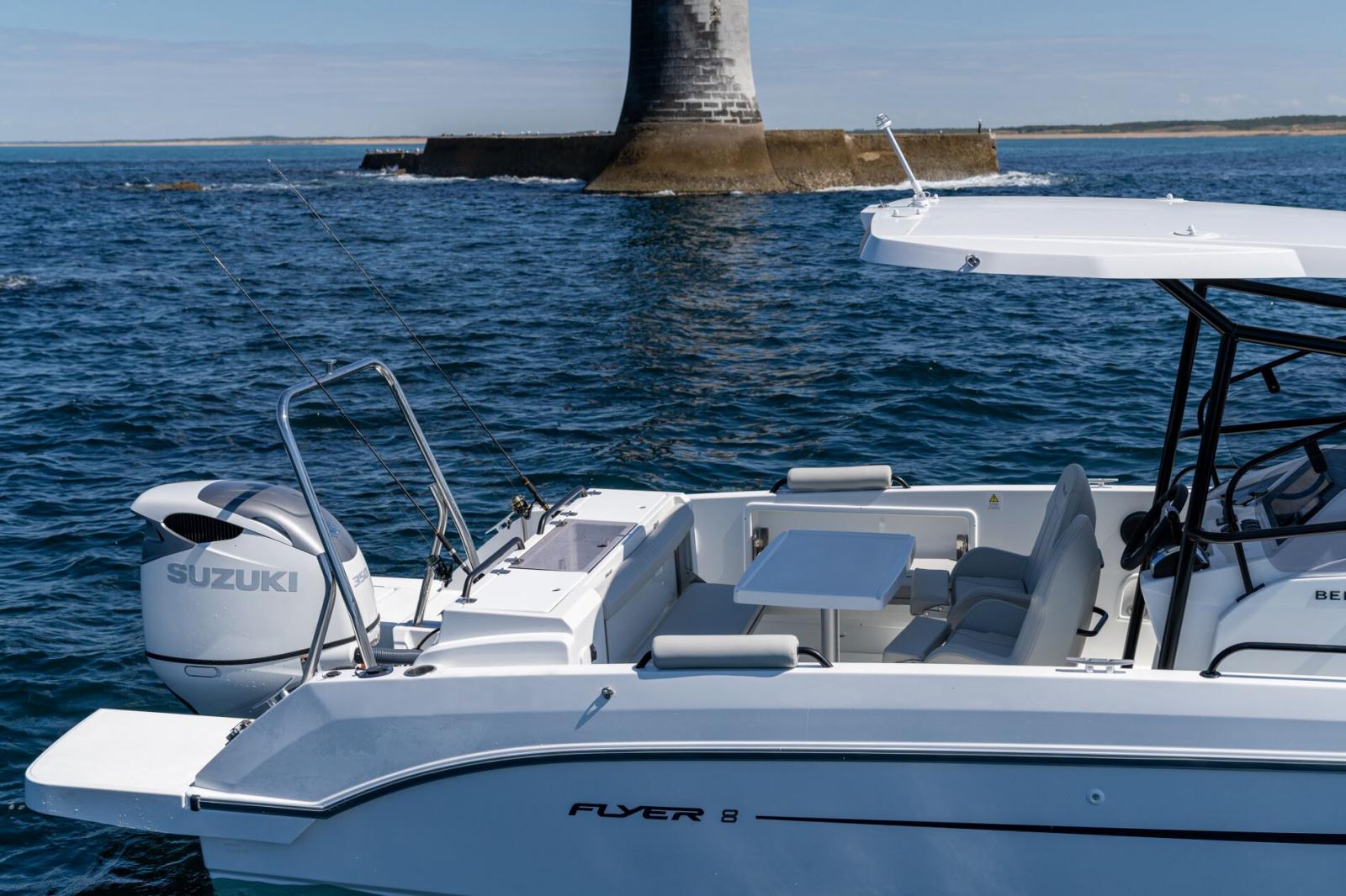 beneteau Flyer 8 spacedeck v2