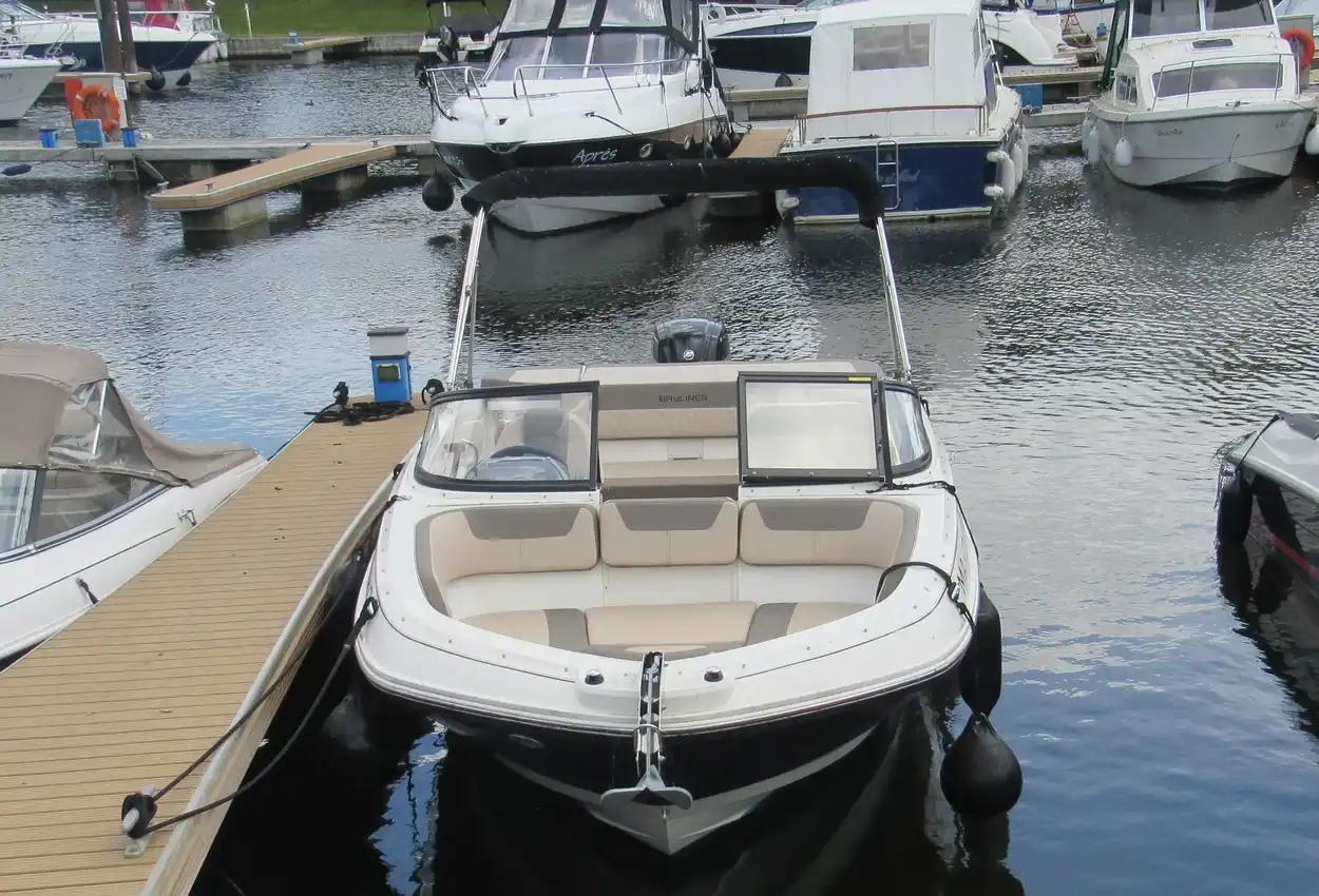 bayliner Vr5