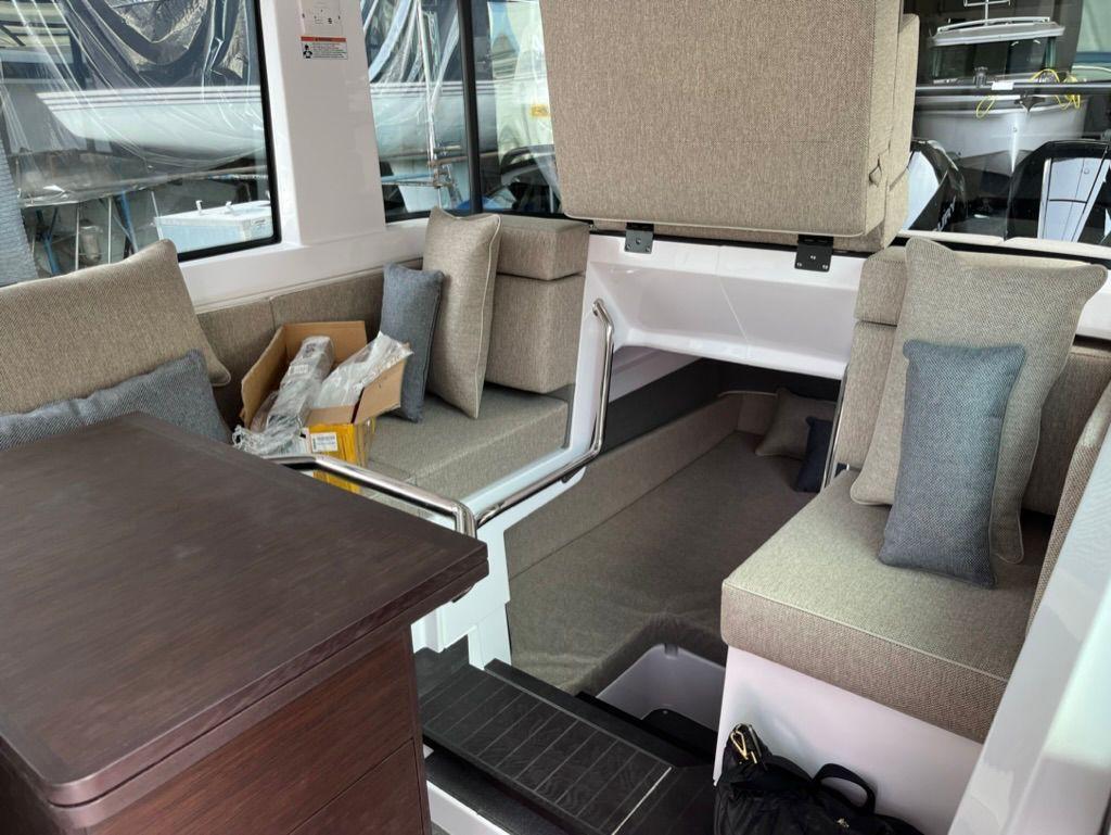 axopar 37 xc cross cabin