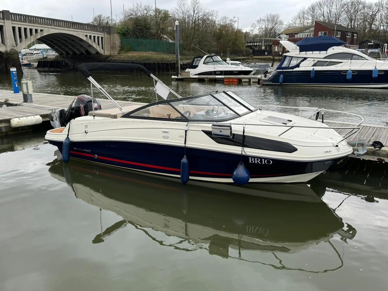 bayliner Vr5