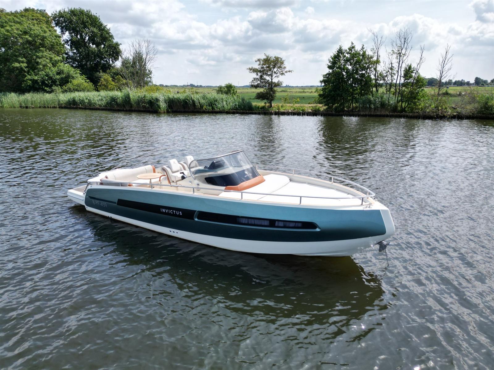 invictus Gt 280