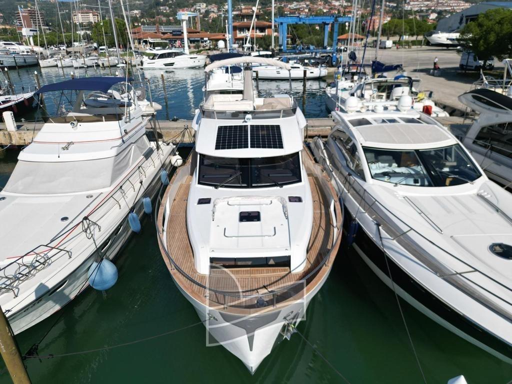 greenline yachts 48 fly