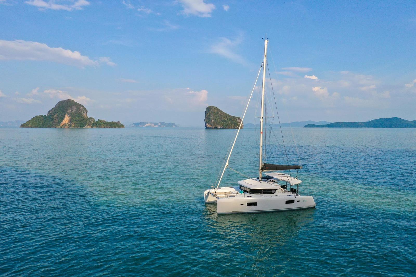 lagoon 42 millenium