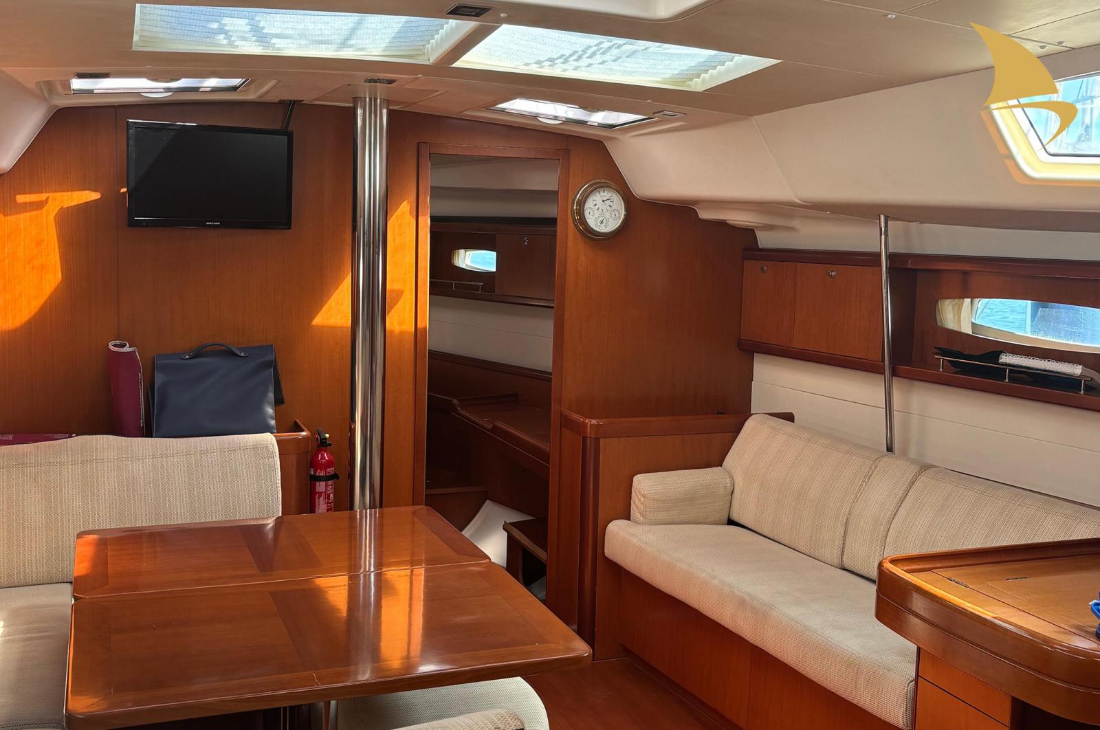beneteau Oceanis 50