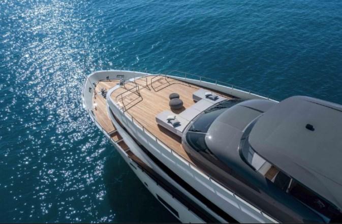 maiora 30 walk-around