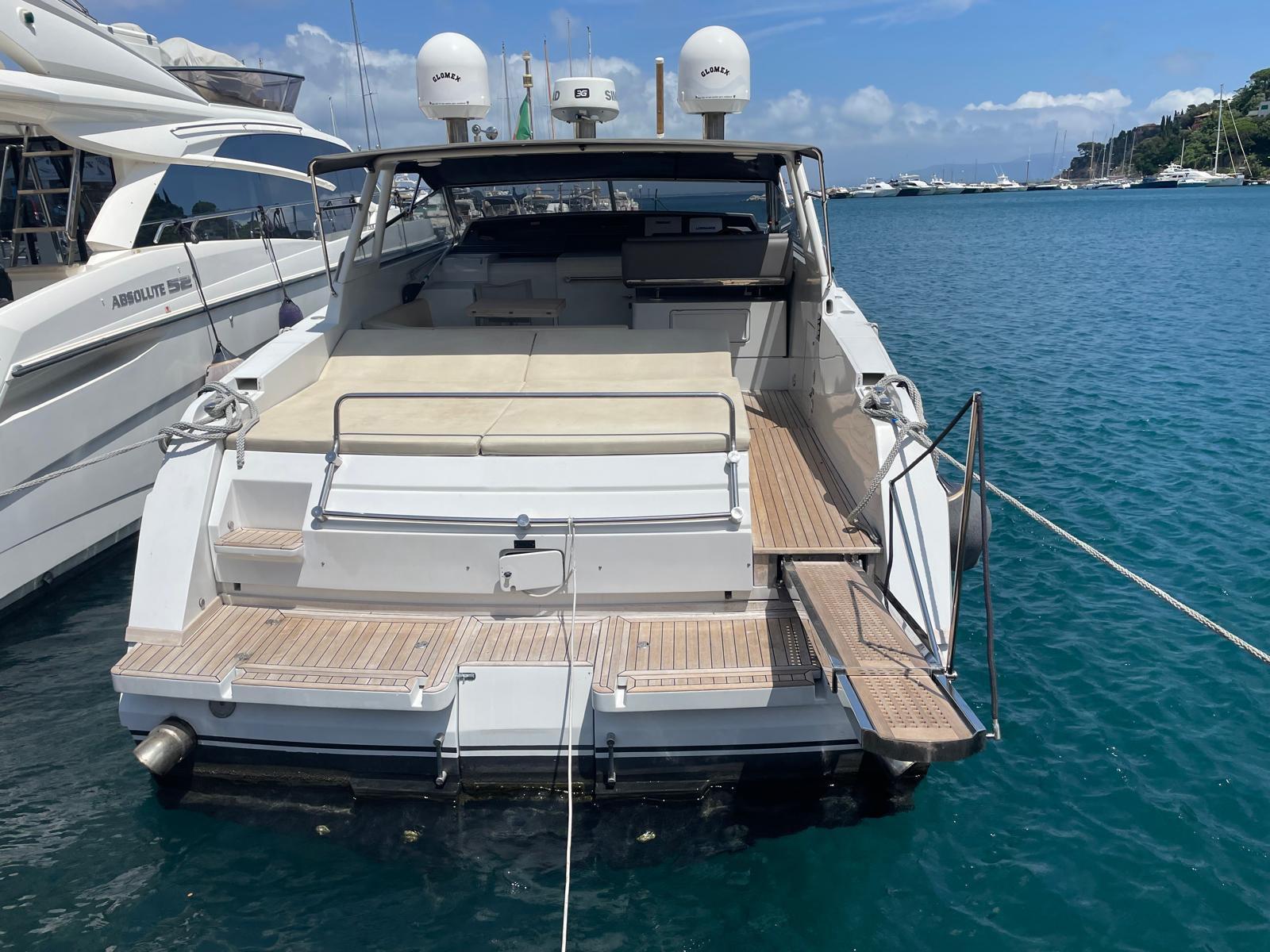ferretti 47 altura