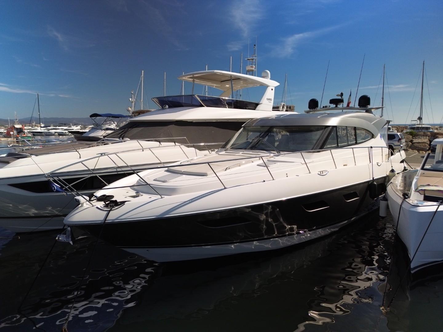 riviera 6000 sport yacht platinum