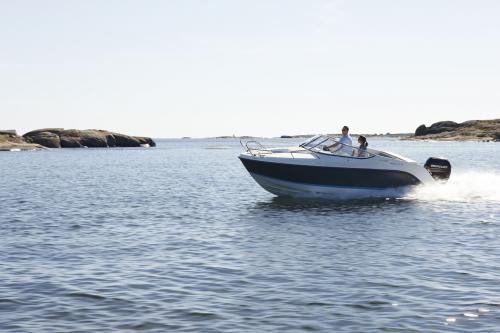 Quicksilver activ 605 cruiser