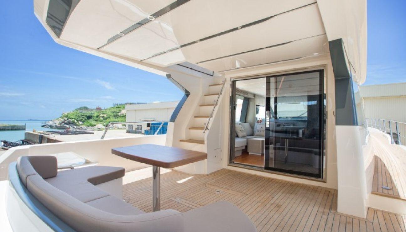 faraday yachts Maxwell 64
